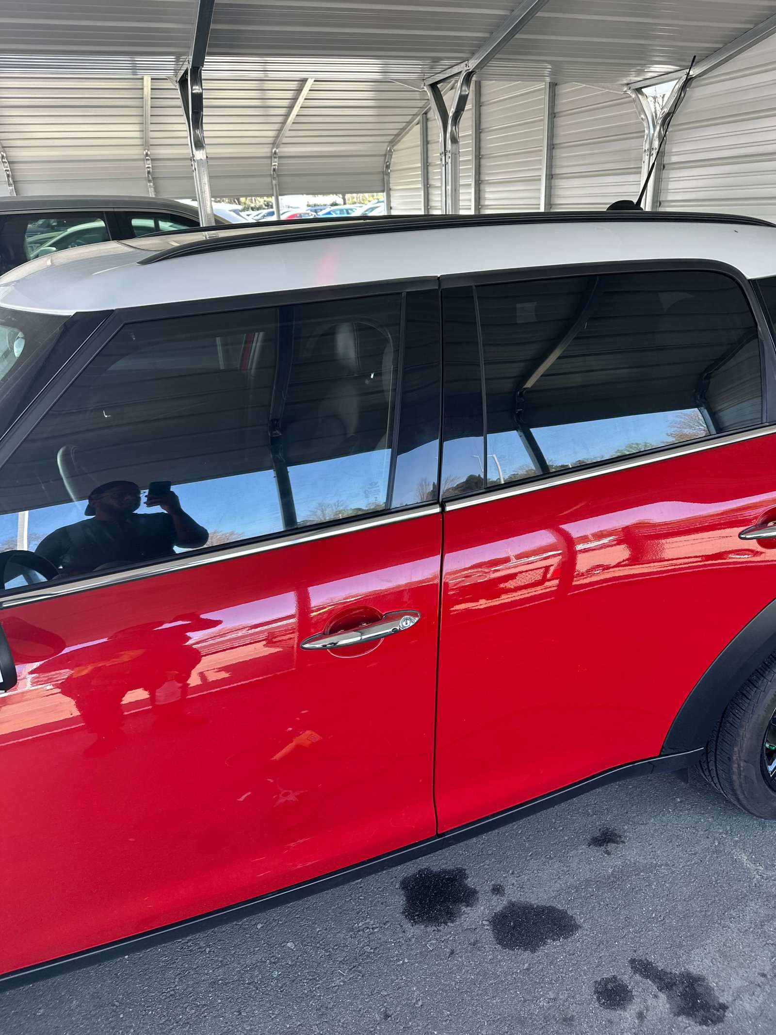 Carbon window tint finish